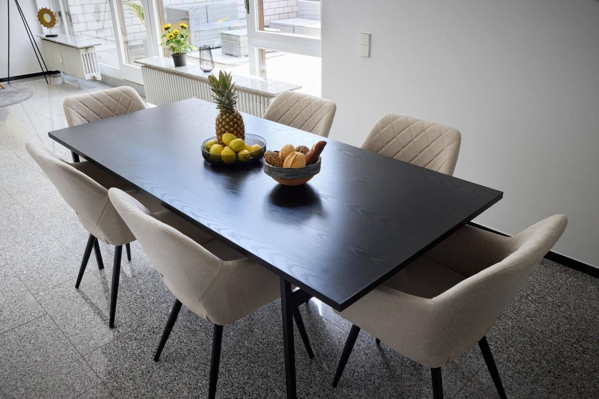 Idee Living: Penthouse Apartment Mit Parkplatz Weinheim Exterior foto